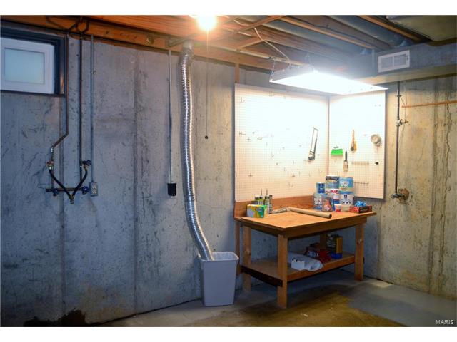 970 Imperial Pt, Ballwin, MO 63021 photo 20