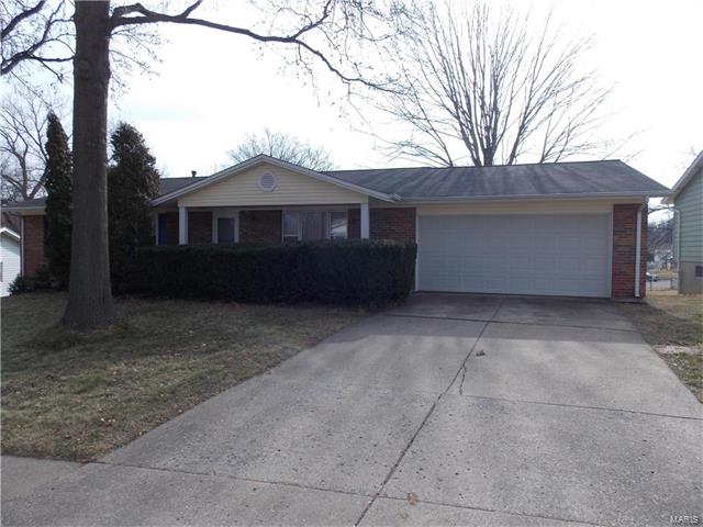 14 Olde Forge Dr, Saint Charles, MO 63301 photo 1