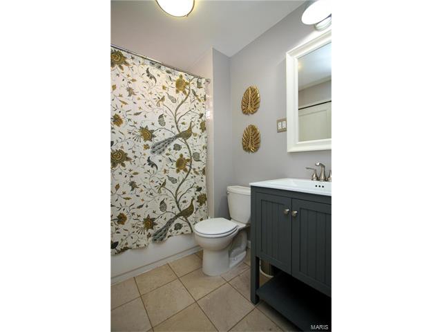 5237 Devonshire Ave, Saint Louis, MO 63109 photo 16
