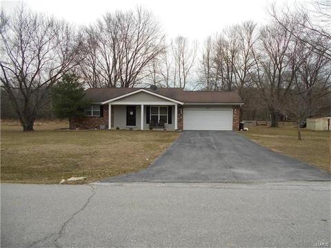 403 Bridle Path Ln, O Fallon, MO 63366 photo 1