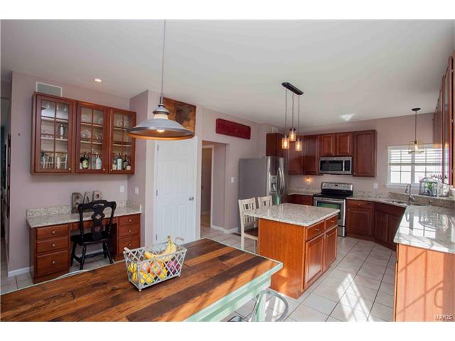 122 Tahoe Ct, O'fallon, MO 63368 photo 4