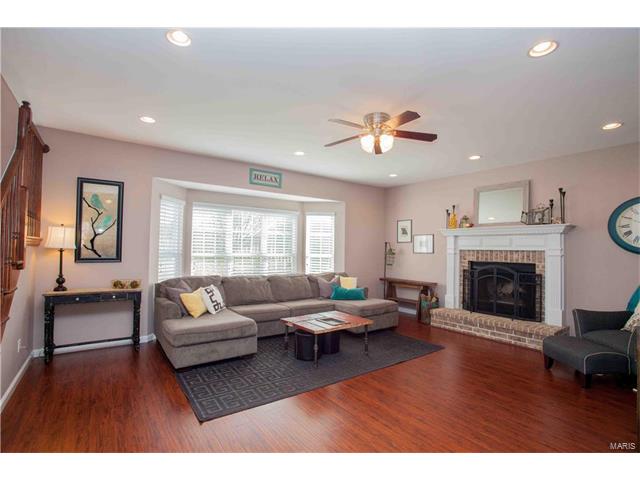 122 Tahoe Ct, O'fallon, MO 63368 photo 3