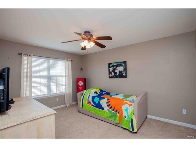 122 Tahoe Ct, O'fallon, MO 63368 photo 10
