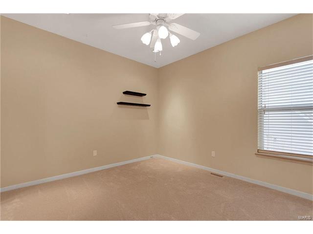 421 Winding Oaks Ct, Ballwin, MO 63021 photo 21