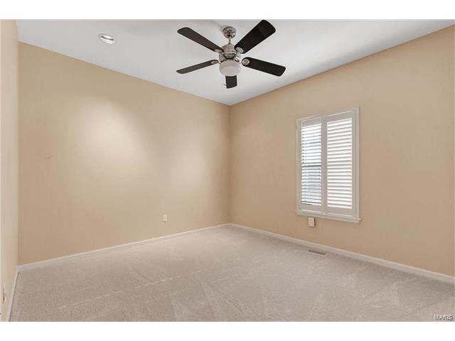 421 Winding Oaks Ct, Ballwin, MO 63021 photo 18
