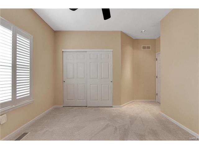 421 Winding Oaks Ct, Ballwin, MO 63021 photo 19