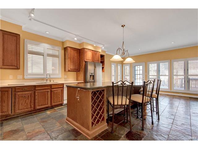 421 Winding Oaks Ct, Ballwin, MO 63021 photo 15
