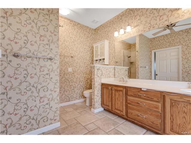 421 Winding Oaks Ct, Ballwin, MO 63021 photo 25