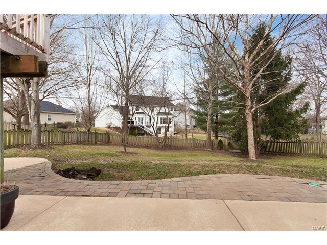 421 Winding Oaks Ct, Ballwin, MO 63021 photo 34
