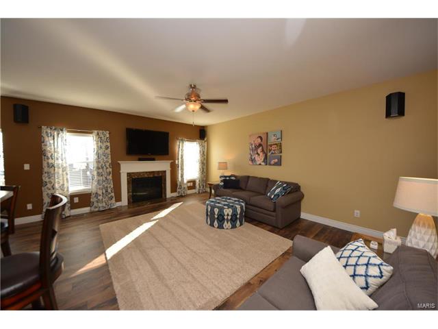 422 Spring Trce, O'fallon, MO 63368 photo 4