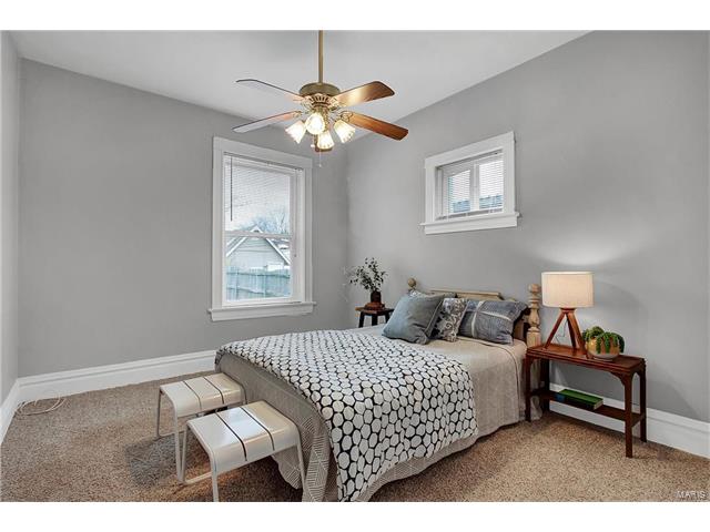 4927 Gresham Ave, Saint Louis, MO 63109 photo 11