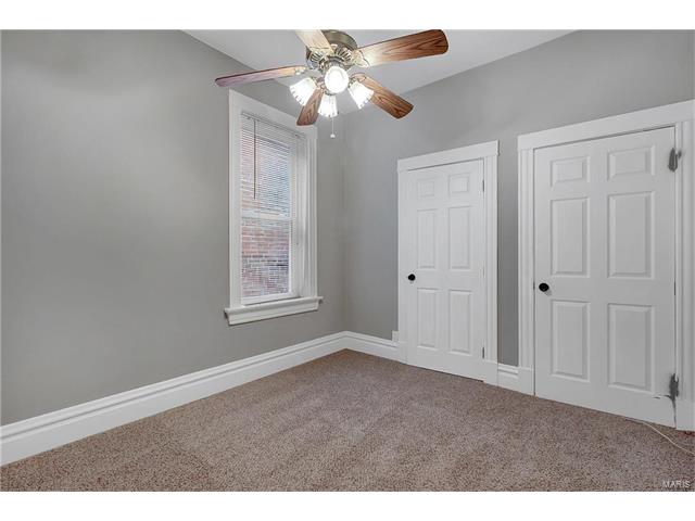 4927 Gresham Ave, Saint Louis, MO 63109 photo 17