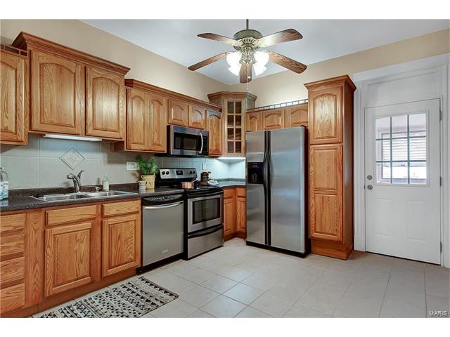 4927 Gresham Ave, Saint Louis, MO 63109 photo 7