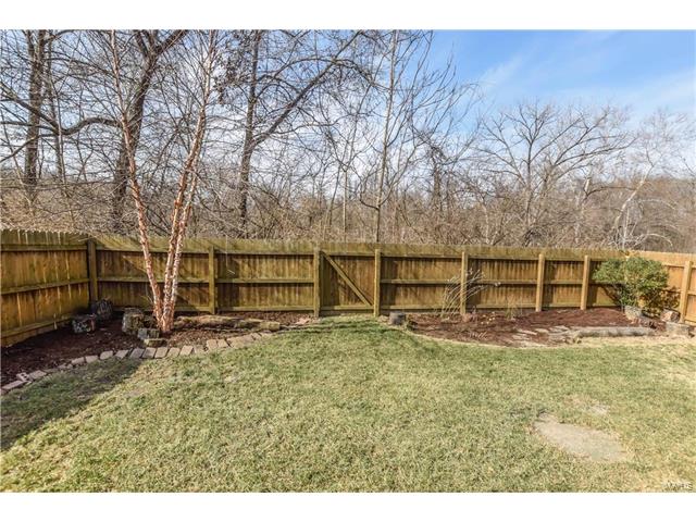 1451 Pepperdine Ct, Ballwin, MO 63021 photo 25