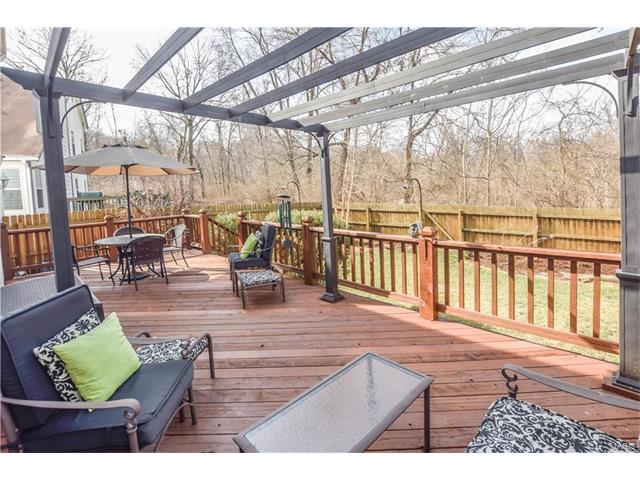 1451 Pepperdine Ct, Ballwin, MO 63021 photo 22