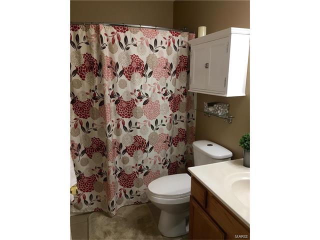 538 Topaz Dr, O'fallon, MO 63366 photo 25