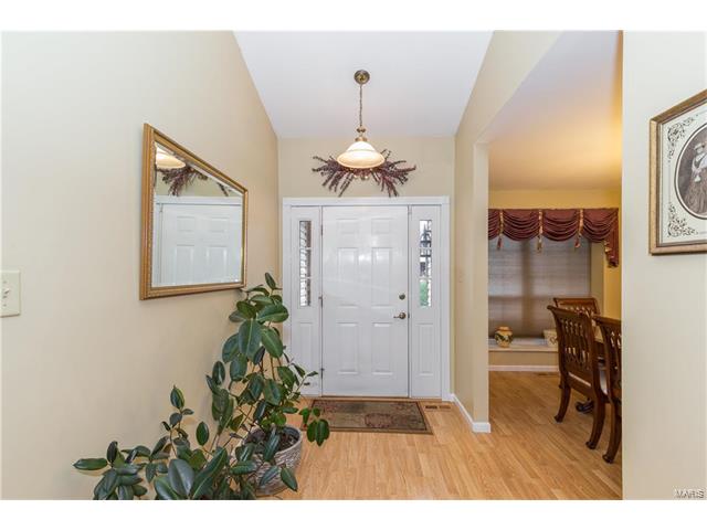 1443 Westbrooke Terrace Dr, Ballwin, MO 63021 photo 2