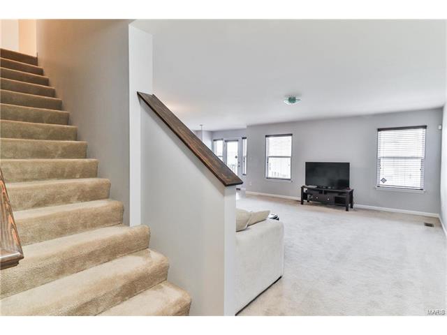 330 Wild Oak, O'fallon, MO 63368 photo 12
