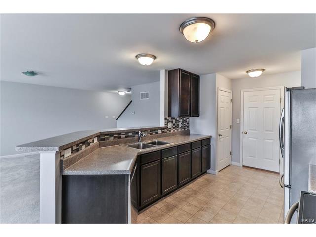 330 Wild Oak, O'fallon, MO 63368 photo 9
