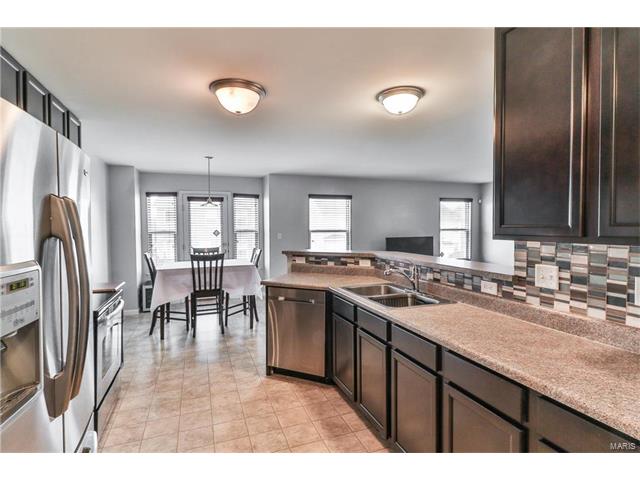 330 Wild Oak, O'fallon, MO 63368 photo 6