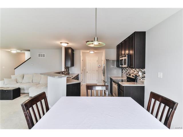 330 Wild Oak, O'fallon, MO 63368 photo 7