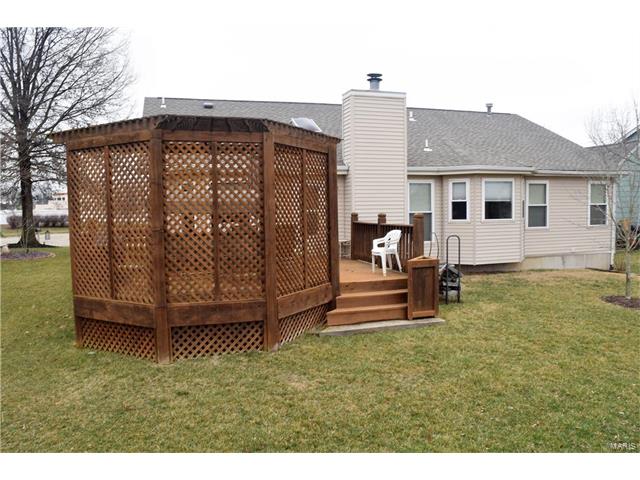 7188 Oak Stream Dr, O'fallon, MO 63368 photo 3