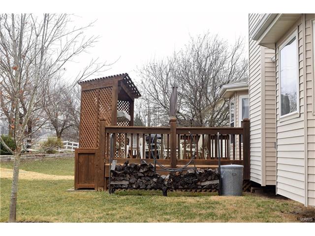 7188 Oak Stream Dr, O'fallon, MO 63368 photo 12