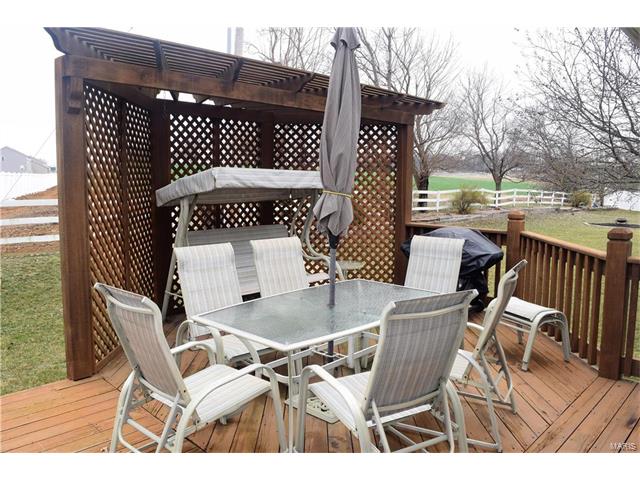 7188 Oak Stream Dr, O'fallon, MO 63368 photo 30