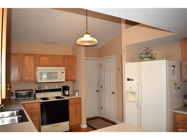 7188 Oak Stream Dr, O'fallon, MO 63368 photo 18