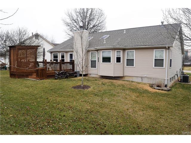 7188 Oak Stream Dr, O'fallon, MO 63368 photo 5