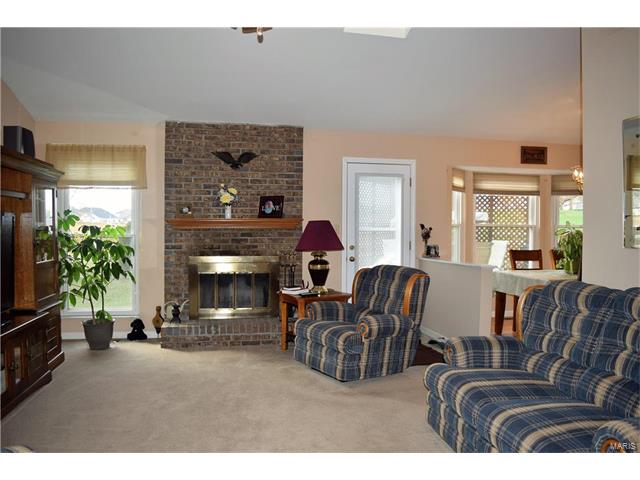 7188 Oak Stream Dr, O'fallon, MO 63368 photo 14