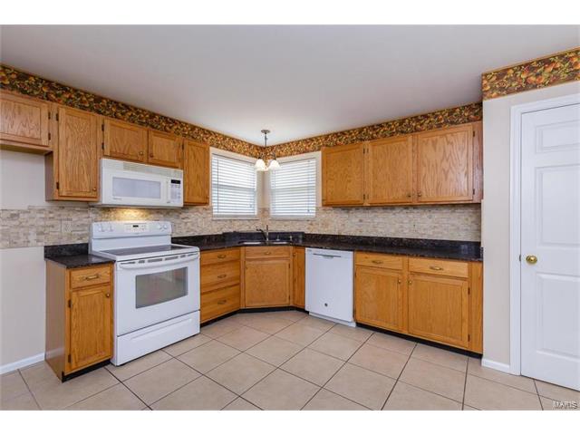 4 Cotillion, O'fallon, MO 63368 photo 2
