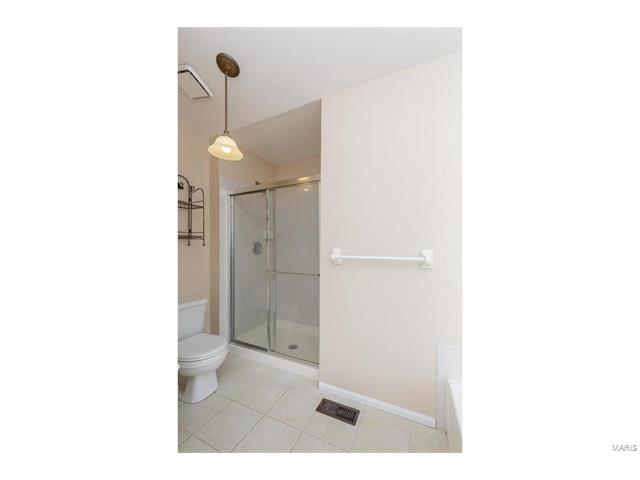4 Cotillion, O'fallon, MO 63368 photo 32