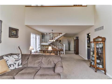 1826 Ridgeview Circle Dr, Ballwin, MO 63021 photo 14