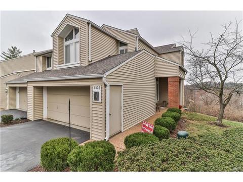 1826 Ridgeview Circle Dr, Ballwin, MO 63021 photo 2
