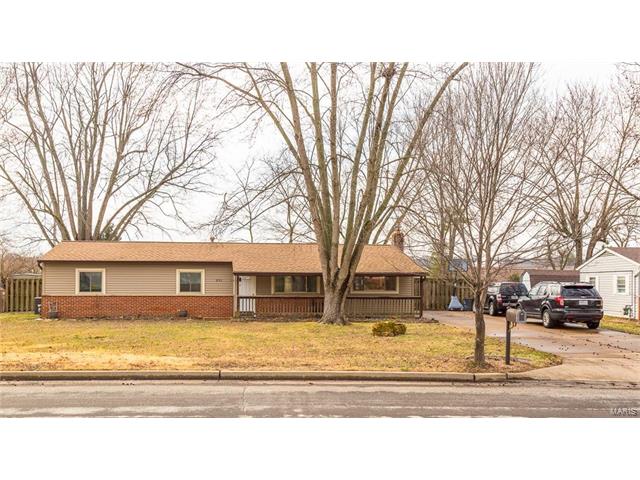 251 Ramsey Ln, Ballwin, MO 63021 photo 1