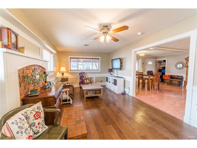 251 Ramsey Ln, Ballwin, MO 63021 photo 10