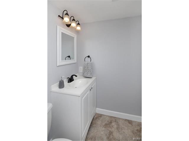 2619 Hampton Rd, Saint Charles, MO 63303 photo 8