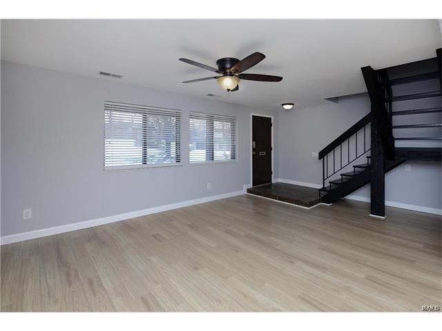 2619 Hampton Rd, Saint Charles, MO 63303 photo 4