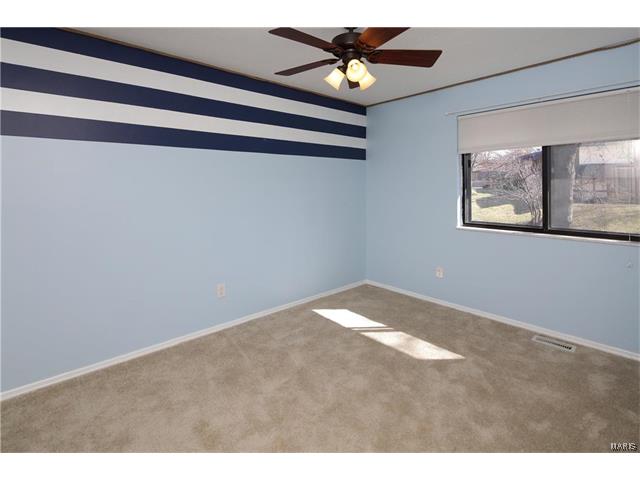 2619 Hampton Rd, Saint Charles, MO 63303 photo 12