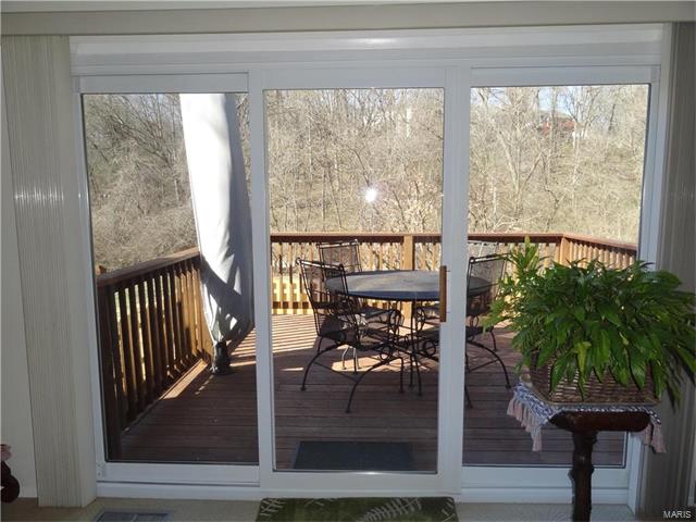 975 Silversprings Ln, Ballwin, MO 63021 photo 12