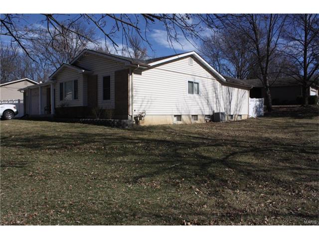 910 Parma Dr, Ballwin, MO 63021 photo 28