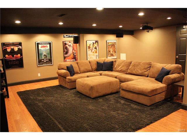 910 Parma Dr, Ballwin, MO 63021 photo 21