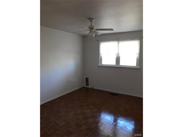9875 E Watson, Crestwood, MO 63126 photo 8