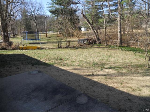 323 Brightsand Ct, Manchester, MO 63011 photo 17