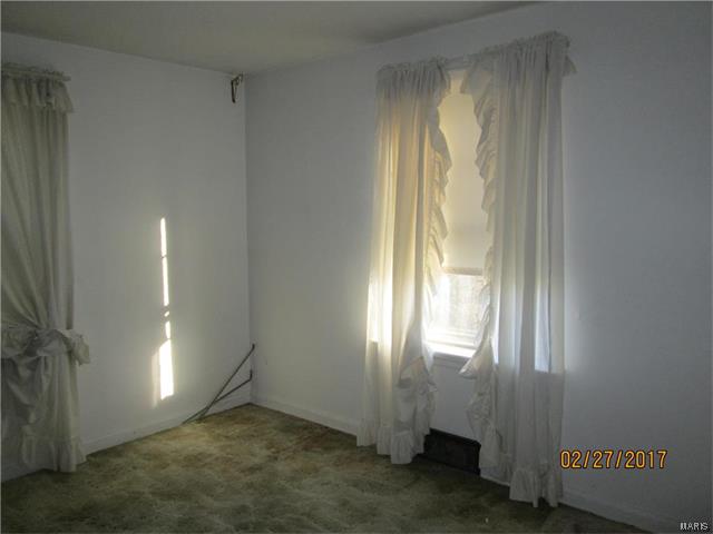 3488 Ludlow Ave, Bridgeton, MO 63044 photo 8