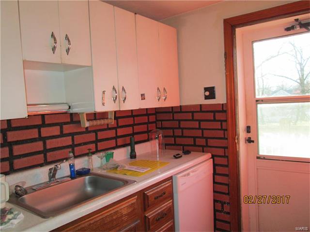 3488 Ludlow Ave, Bridgeton, MO 63044 photo 10