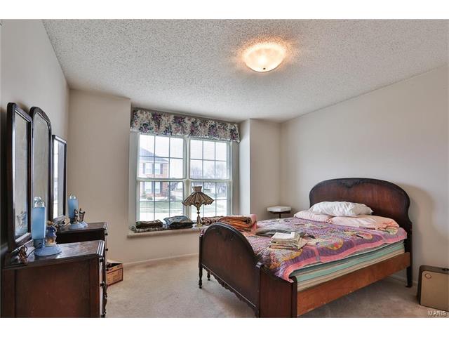 4977 Braid Hills Dr, St. Peters, MO 63304 photo 15