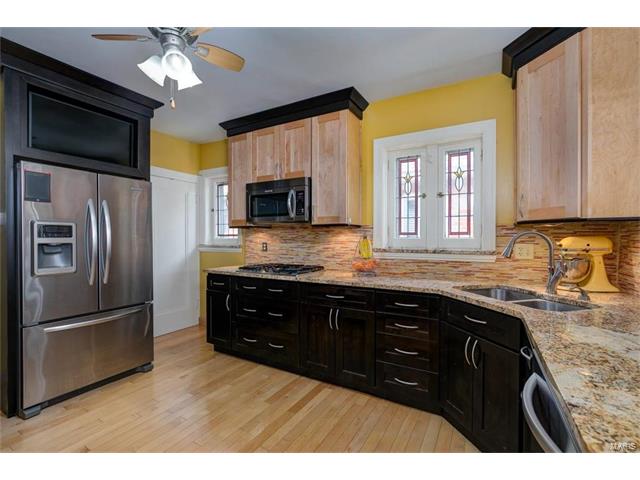 5721 Gresham Ave, Saint Louis, MO 63109 photo 11
