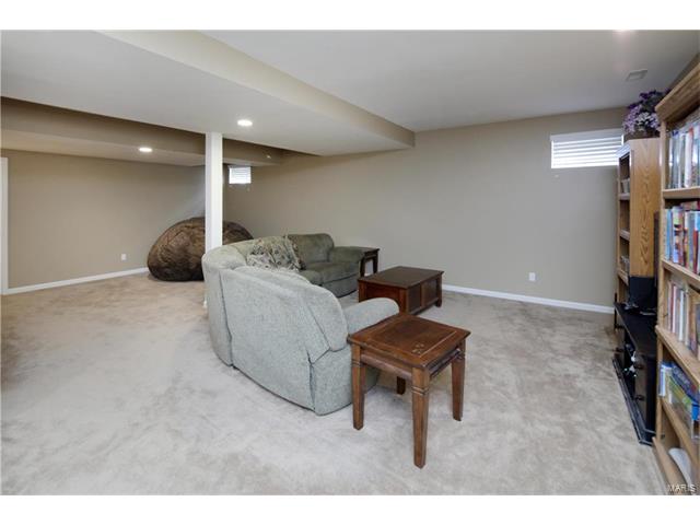 932 Summit Oaks Dr, Eureka, MO 63025 photo 21